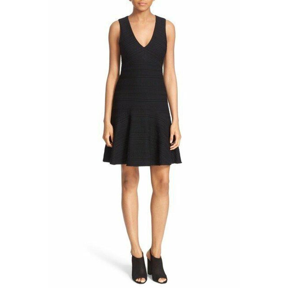 $395 Rebecca Taylor Vneck Fit & Flare Flounce Hem Little Black Dress 2 NEW